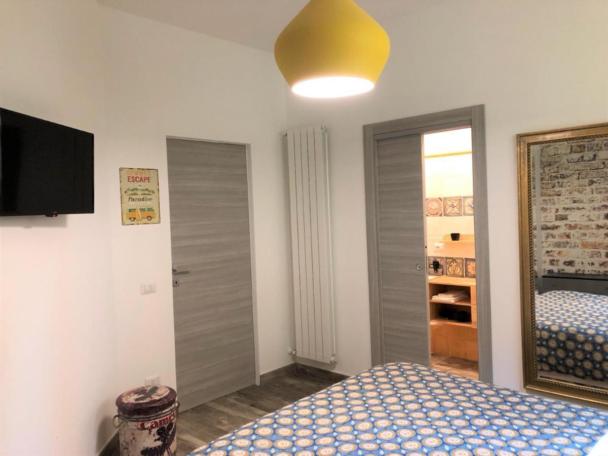 Industrial Chic House - Private Parking Hotel Орвието Екстериор снимка